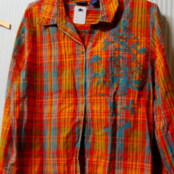 trendy, long sleeve shirt orange w turquoise and bronze studs, medium, very cute - Picture 1 of 4